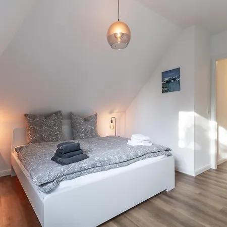 Doppelhaushaelfte In Сasa de vacaciones *