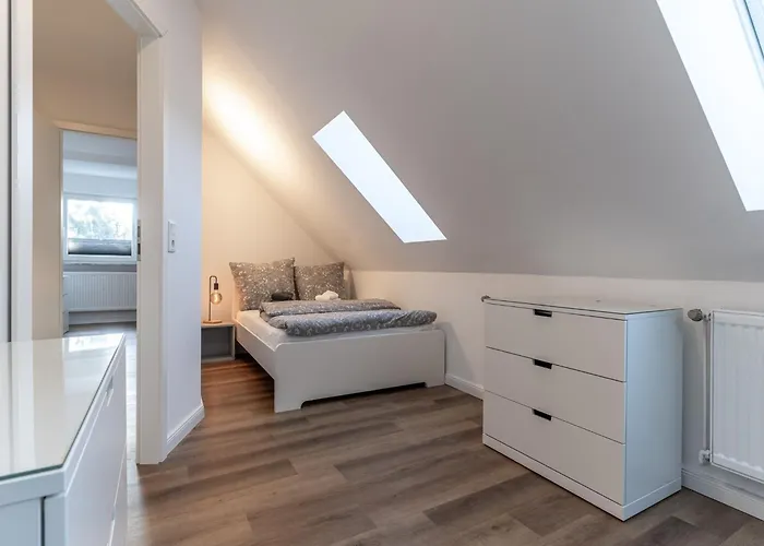 Doppelhaushaelfte In Tating